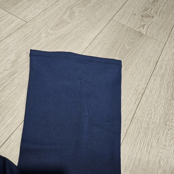 YOGALICIOUS NWT Lux Sophia High Crossover Elastic Free Waist 7/8 Flare Pants - Picture 6 of 11